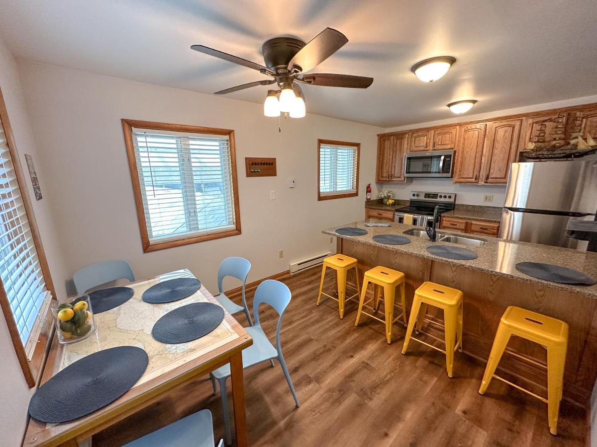 Fun Family Home Near Cedar Point Sandusky Exteriör bild